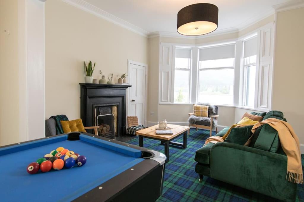 Rossmay House - 4 Bedroom Scottish Villa With Waterfront / Mountain Views أروكار المظهر الخارجي الصورة