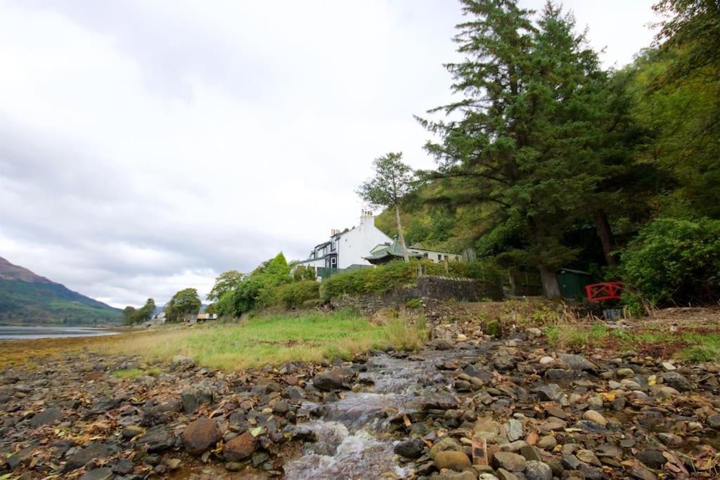 Rossmay House - 4 Bedroom Scottish Villa With Waterfront / Mountain Views أروكار المظهر الخارجي الصورة